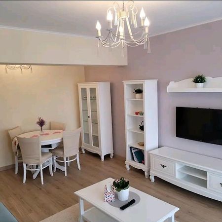 Apartament Ana Apartman Bukarest Kültér fotó